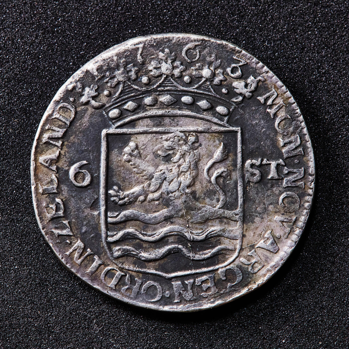 【俄甄集藏】满园春色-2026年(051)04-22星期三 晚 19:30 全场包邮