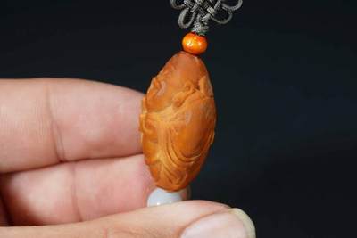 上海都达杂项专场102【全场包邮】  橄榄核雕财神手机小挂件65-229