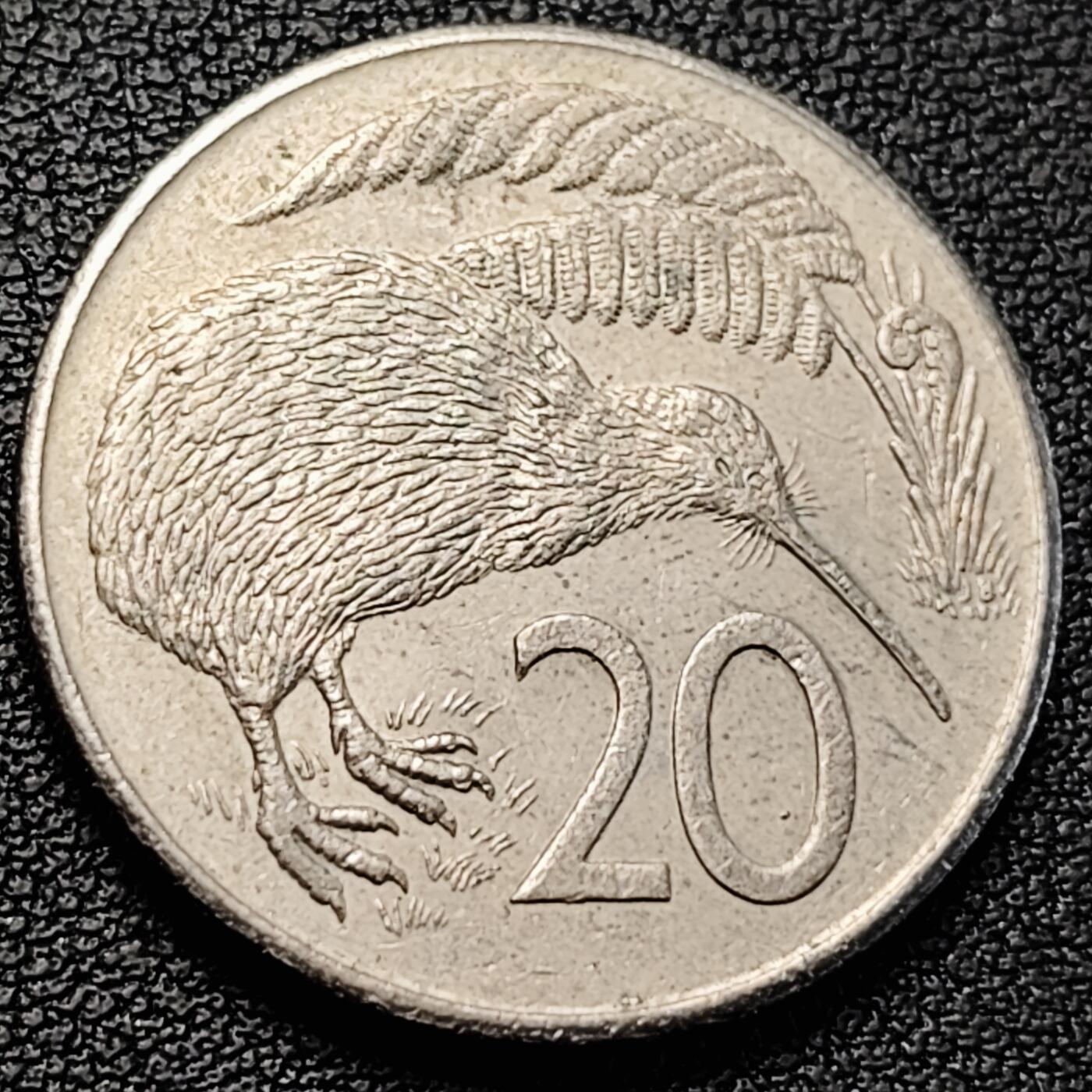 泉币菌-第224场-拍品多 请提前出价(222场前满邮的已全部发出，陆续更新单号中，请耐心等待) 。