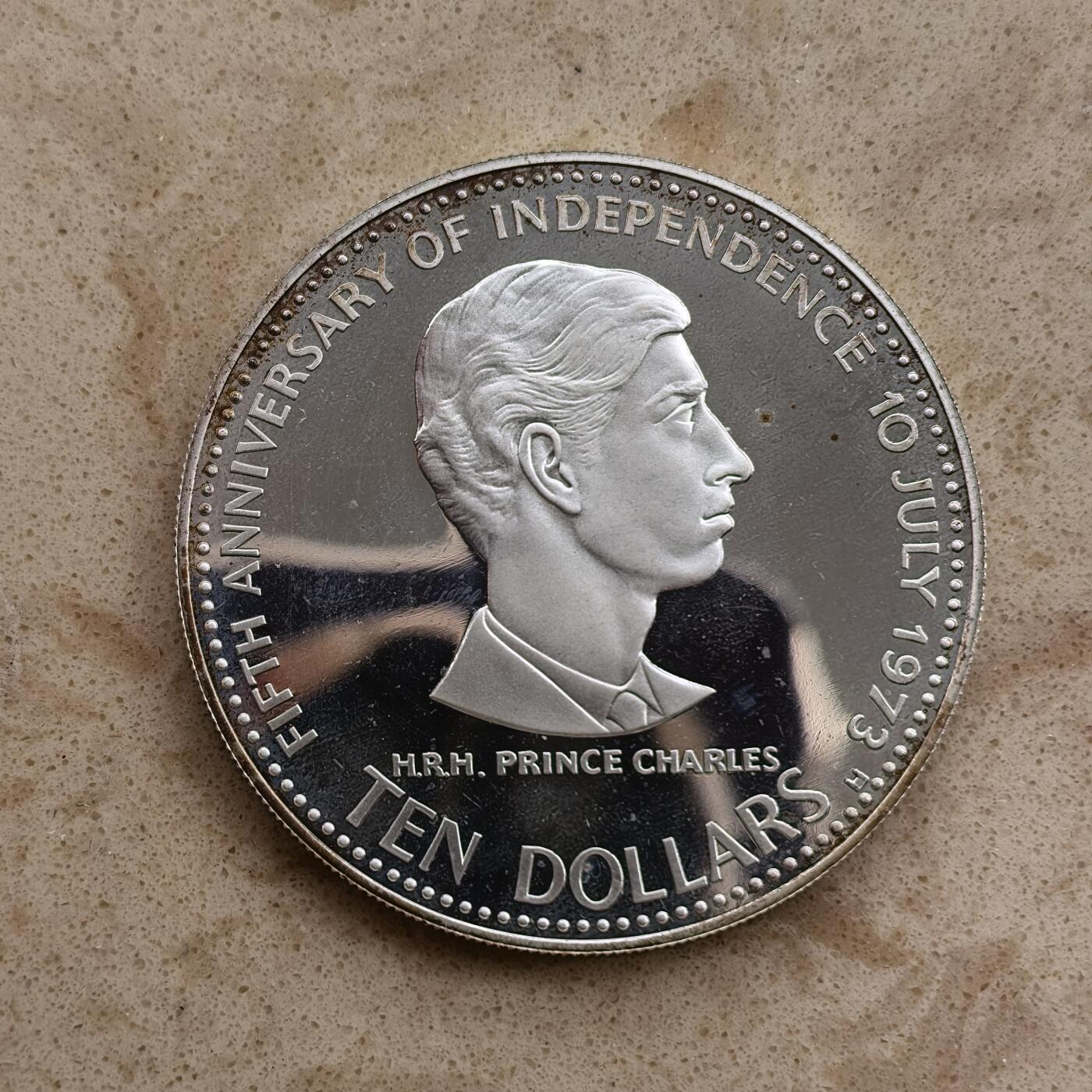 道一币馆币章第一百七十四场 原盒证 巴哈马群岛1978年独立5周年-查尔斯王子10元精制银币 45.35g 500s