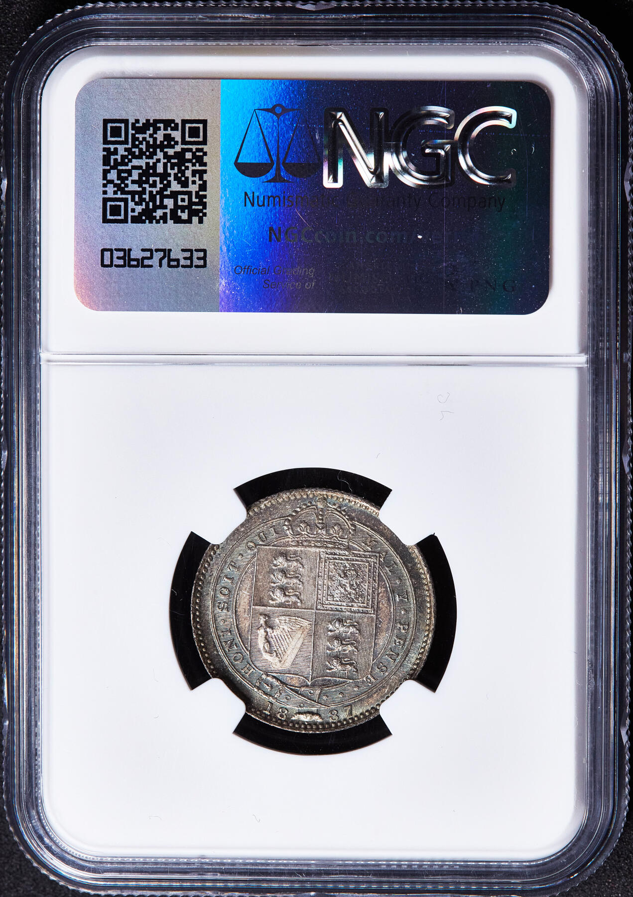 【俄甄集藏】满园春色-2026年(051)04-22星期三 晚 19:30 全场包邮 英国1887年维多利亚高冠1先令银币，NGC MS63，五彩包浆，转光品相