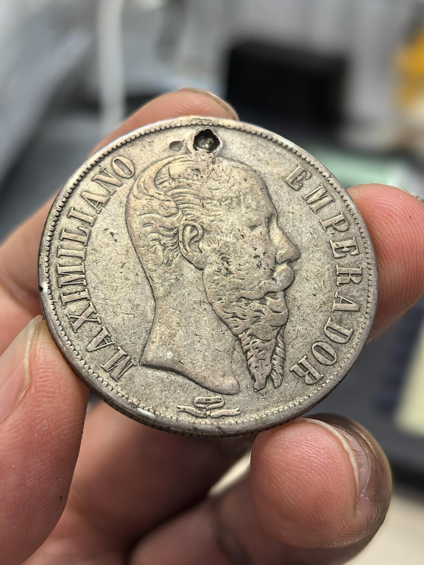 博洋堂世界钱币拍卖第168期（全场包邮） 墨西哥1867年Mo版马克西米连1比索银币 关门年份 少见 收藏填空好选择