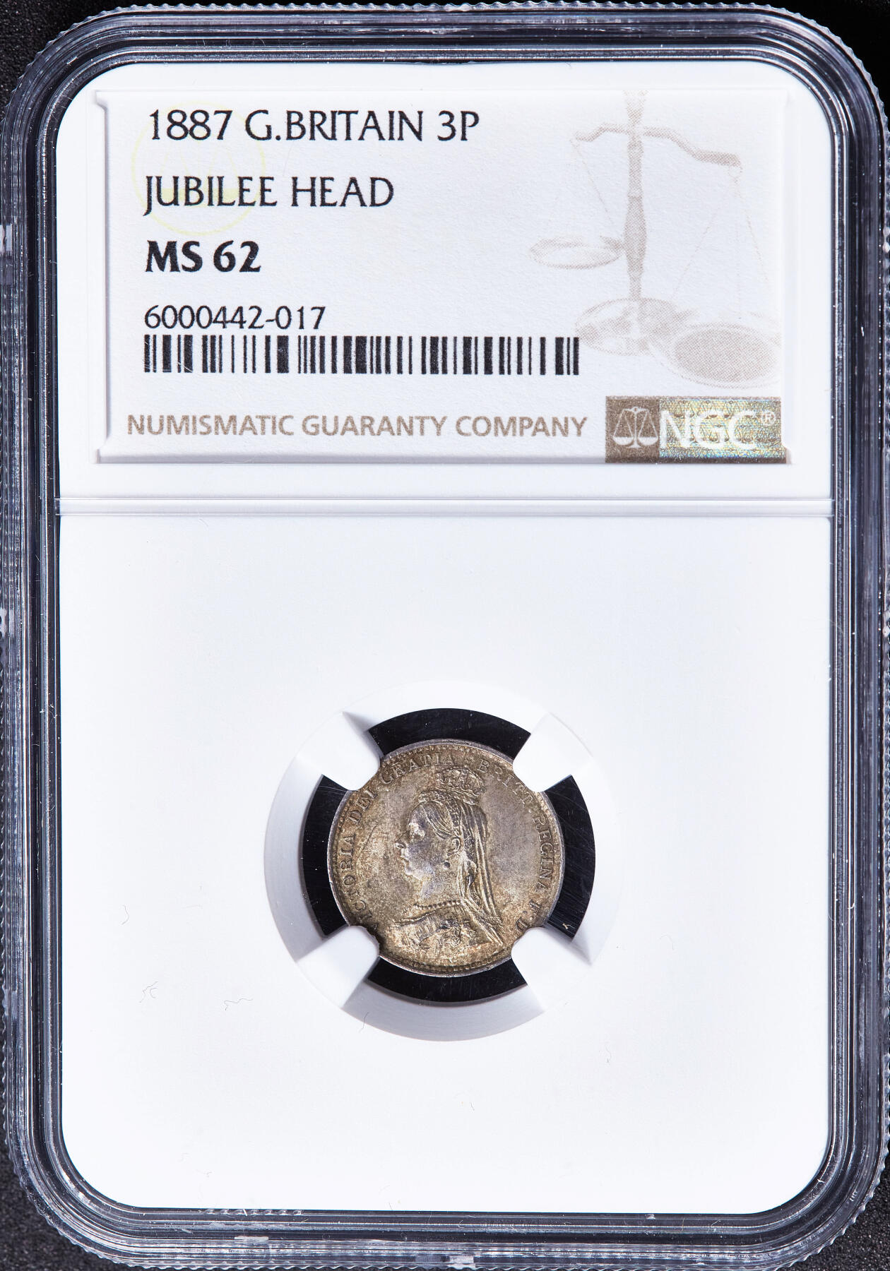 【俄甄集藏】满园春色-2026年(051)04-22星期三 晚 19:30 全场包邮 英国1887年维多利亚高冠3便士银币，NGC MS62，黄油彩转光品相