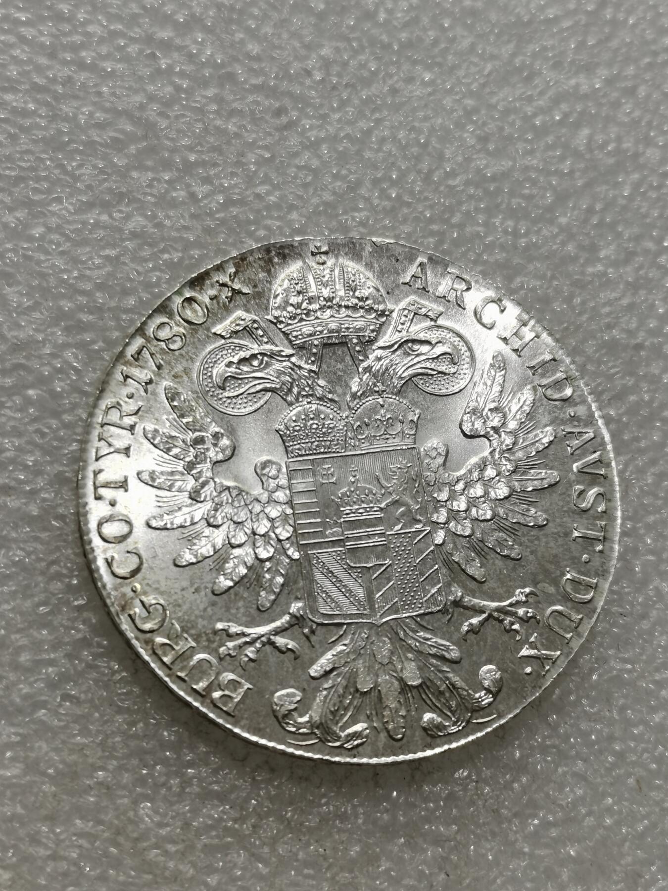 天下钱庄专场欢迎参拍 奥匈帝国大奶妈银币，官方后铸