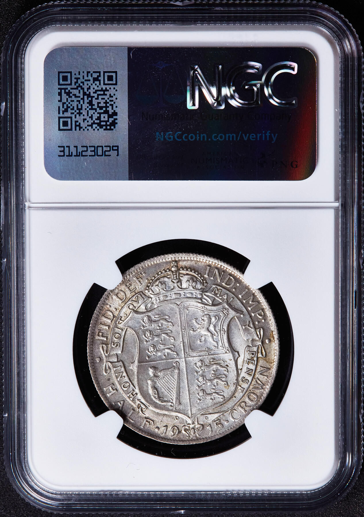 【俄甄集藏】满园春色-2026年(051)04-22星期三 晚 19:30 全场包邮 英国1915年乔治五世1/2克朗银币，NGC MS63，黄油彩，转光品相