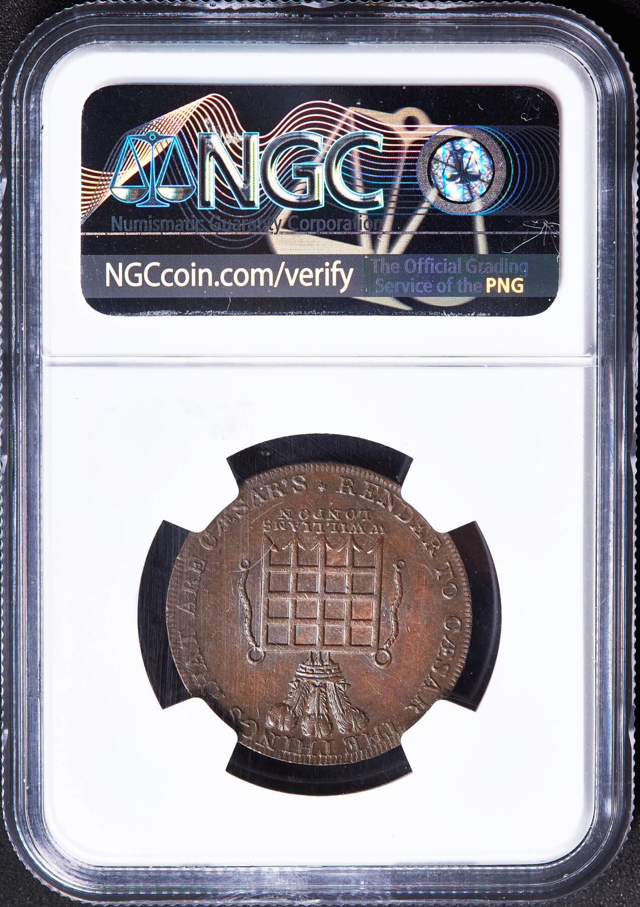 【俄甄集藏】满园春色-2026年(051)04-22星期三 晚 19:30 全场包邮 英国1795年米德尔塞克思郡伦敦商人威廉姆斯1/2便士城市与波特库里斯吊闸纹章商业代用铜币，NGC MS63，巧克力包浆，底光犹存，经典品种，币完好，划痕是外盒上