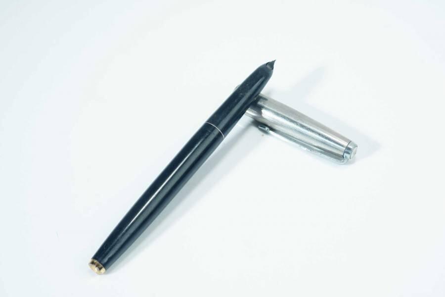 上海都达杂项专场八十一【全场包邮】  各式钢笔 4支65-350