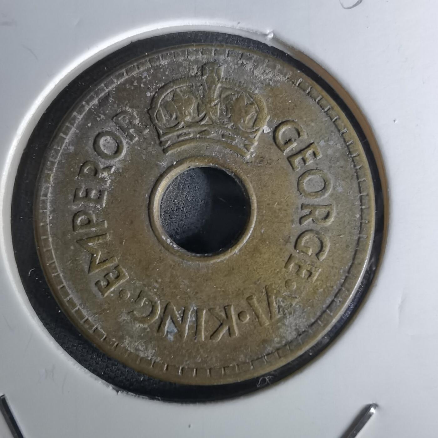 沼泽如烟--第1052场 斐济1943年1便士