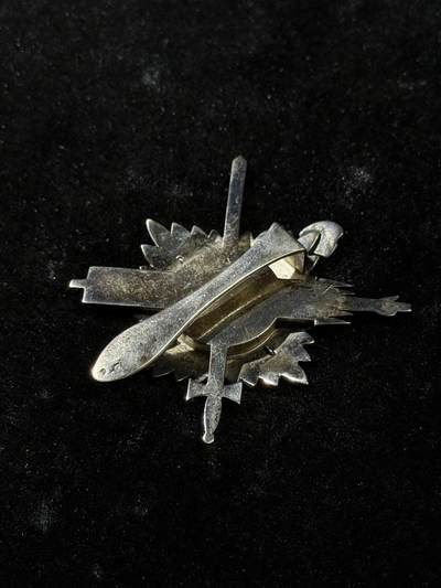 戎马世界章牌大赏第115期 法国参议院议员章，五共版，银制，五共版极其少见，其少见程度远少于三共和众议员的