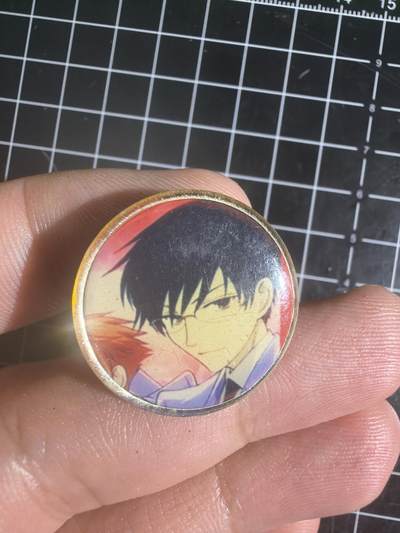 古冰库章牌勋赏收藏0起拍卖 动漫章，别针歪，介意勿拍