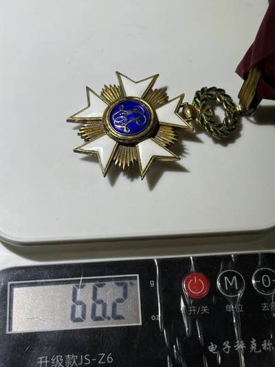 戎马世界章牌大赏第115期 比利时王冠勋章，指挥官级，早期银制，66g