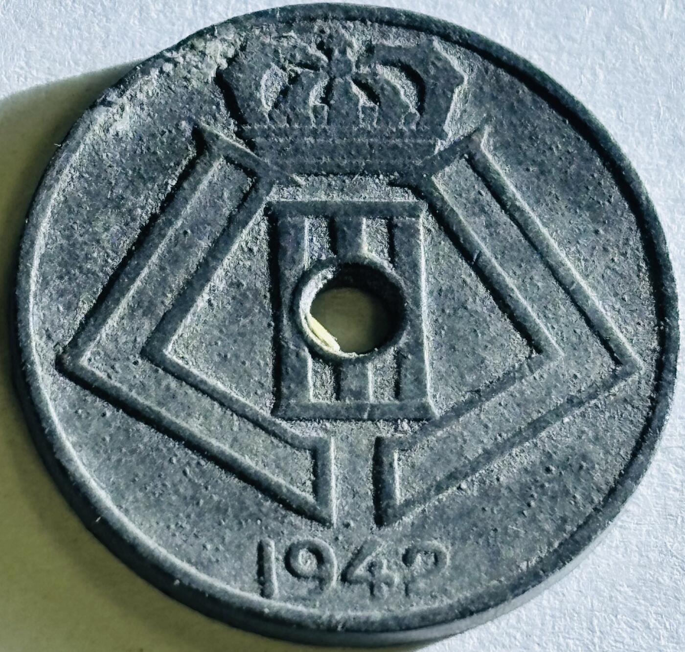 文馨钱币收藏第 300 场，银币，散币，小量德占比利时时期货币，长期接代拍业务 少见好品 1942 年二战时期德占领比利时利奥波德三世时期 5 分锌币，第五版本关门年只发行 2 年