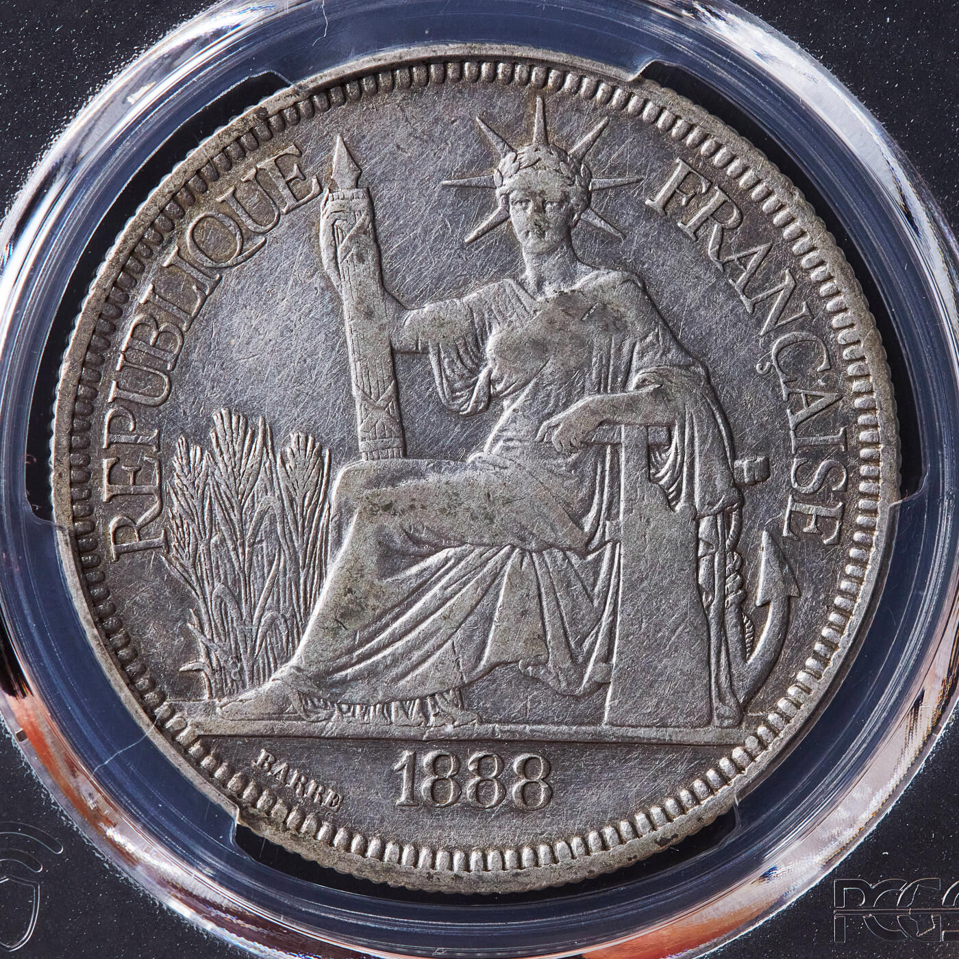 【俄甄集藏】满园春色-2026年(051)04-22星期三 晚 19:30 全场包邮 法属印度支那1888年1皮阿斯特加重坐洋大银币，PCGS VFD，原味包浆