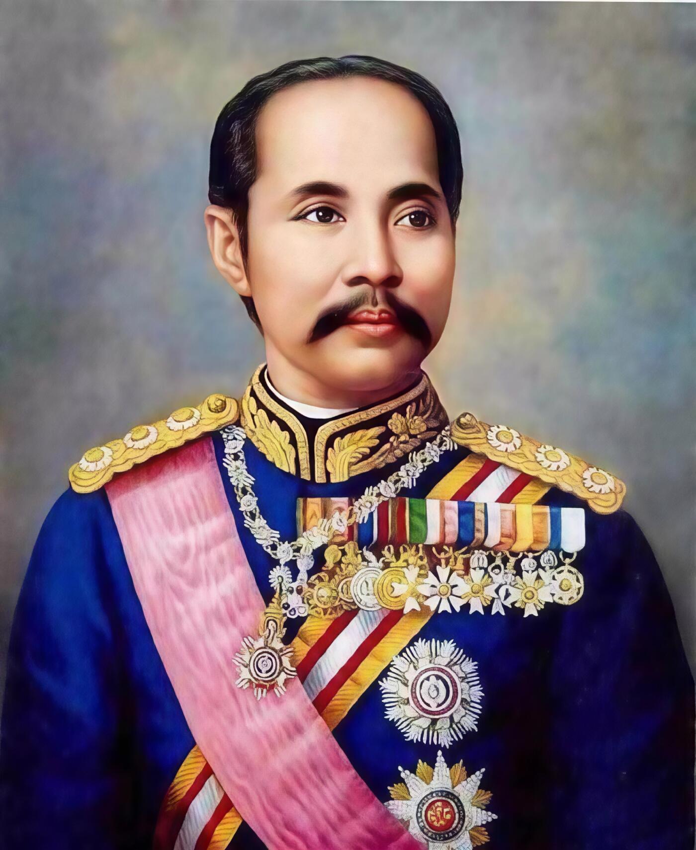 【俄甄集藏】满园春色-2026年(051)04-22星期三 晚 19:30 全场包邮 泰国1993年拉玛五世大帝头像纪念朱拉隆功医院发展历程造币厂纪念铜章，PCGS MS64RB，医院于1888年由拉玛五世建立，稀少品种