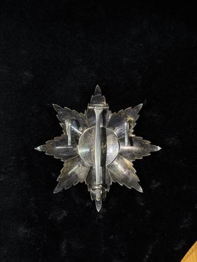 戎马世界章牌大赏第115期 卢森堡橡树叶勋章，银制，大十字级，带盒，卢森堡高级勋赏，非常少见