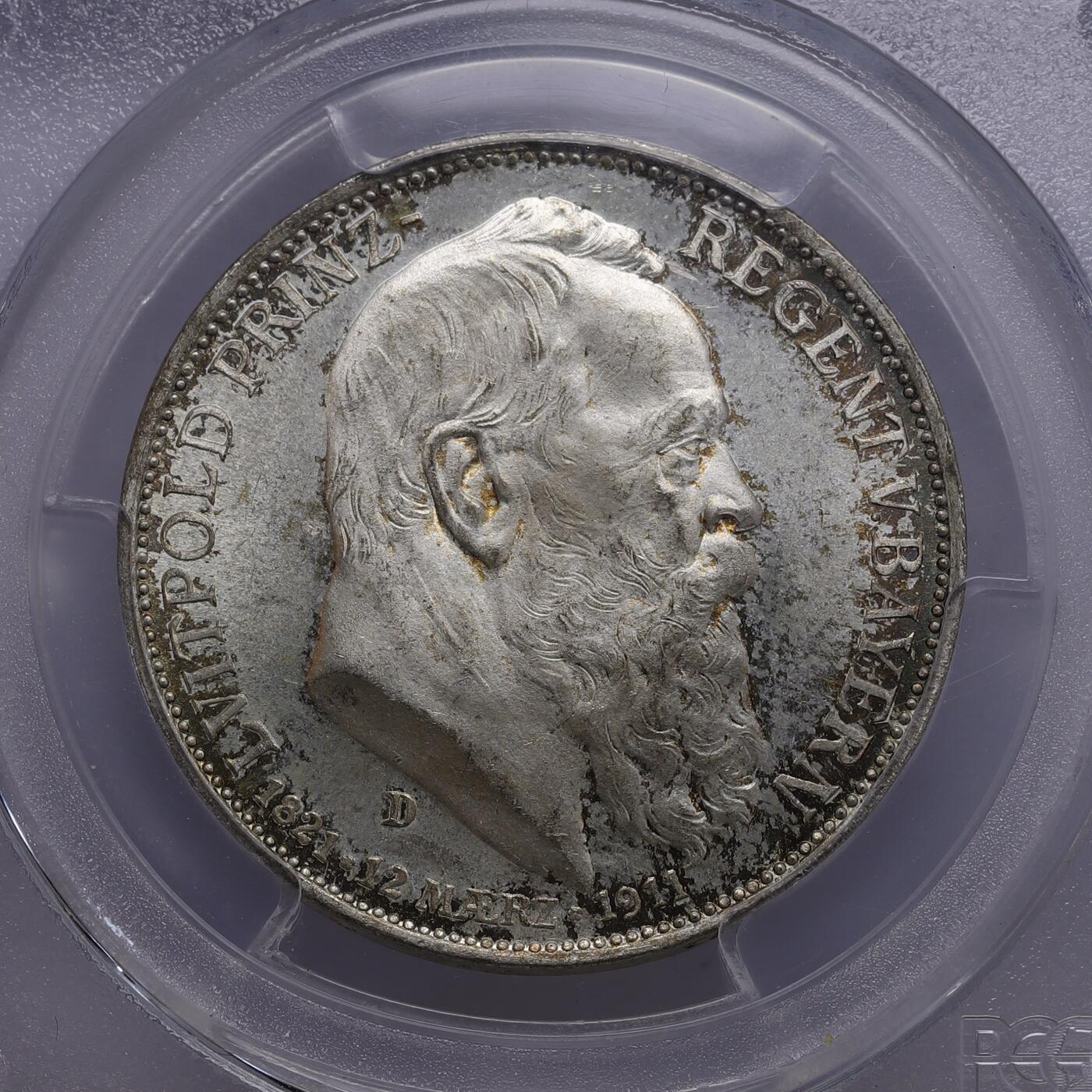观钱 近现代机制币拍卖No.008（全场顺丰包邮，不区分偏远地区）  1911-D 德国巴伐利亚王国 利奥波德摄政王诞辰 90 周年纪念 3 马克银币 PCGS MS66 未流通状态底板完美、淡蓝包浆，肖像细节锐利，盒子保护圈有磕，介意勿拍