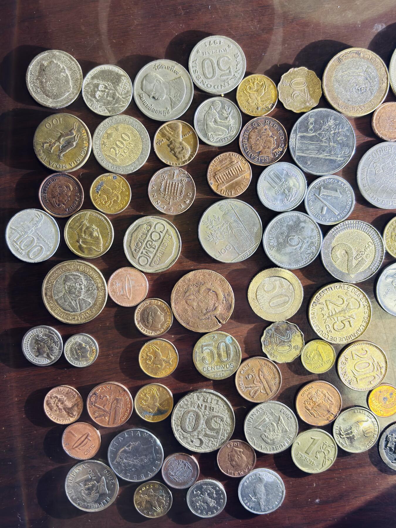 文馨钱币收藏第 300 场，银币，散币，小量德占比利时时期货币，长期接代拍业务 世界各国散币约 69 枚，品如图