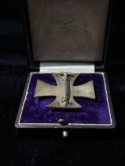 戎马世界章牌大赏第115期 德国一战一级铁十字勋章，拱版，带盒