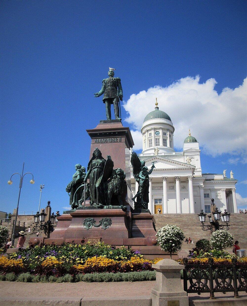 【俄甄集藏】满园春色-2026年(051)04-22星期三 晚 19:30 全场包邮 沙俄1894年纪念亚历山大二世纪念碑在芬兰赫尔辛基落成大铜章，信泰 MS63，高浮雕，名誉品种，原铜光，直径：68mm