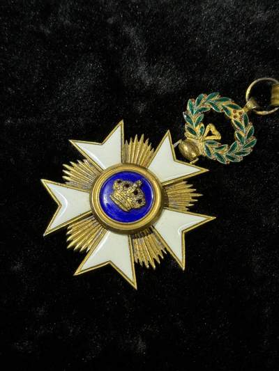 戎马世界章牌大赏第115期 比利时王冠勋章，指挥官级，早期银制，66g