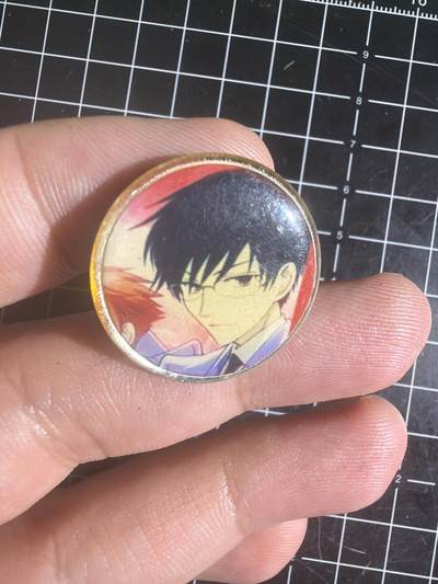 古冰库章牌勋赏收藏0起拍卖 动漫章，别针歪，介意勿拍