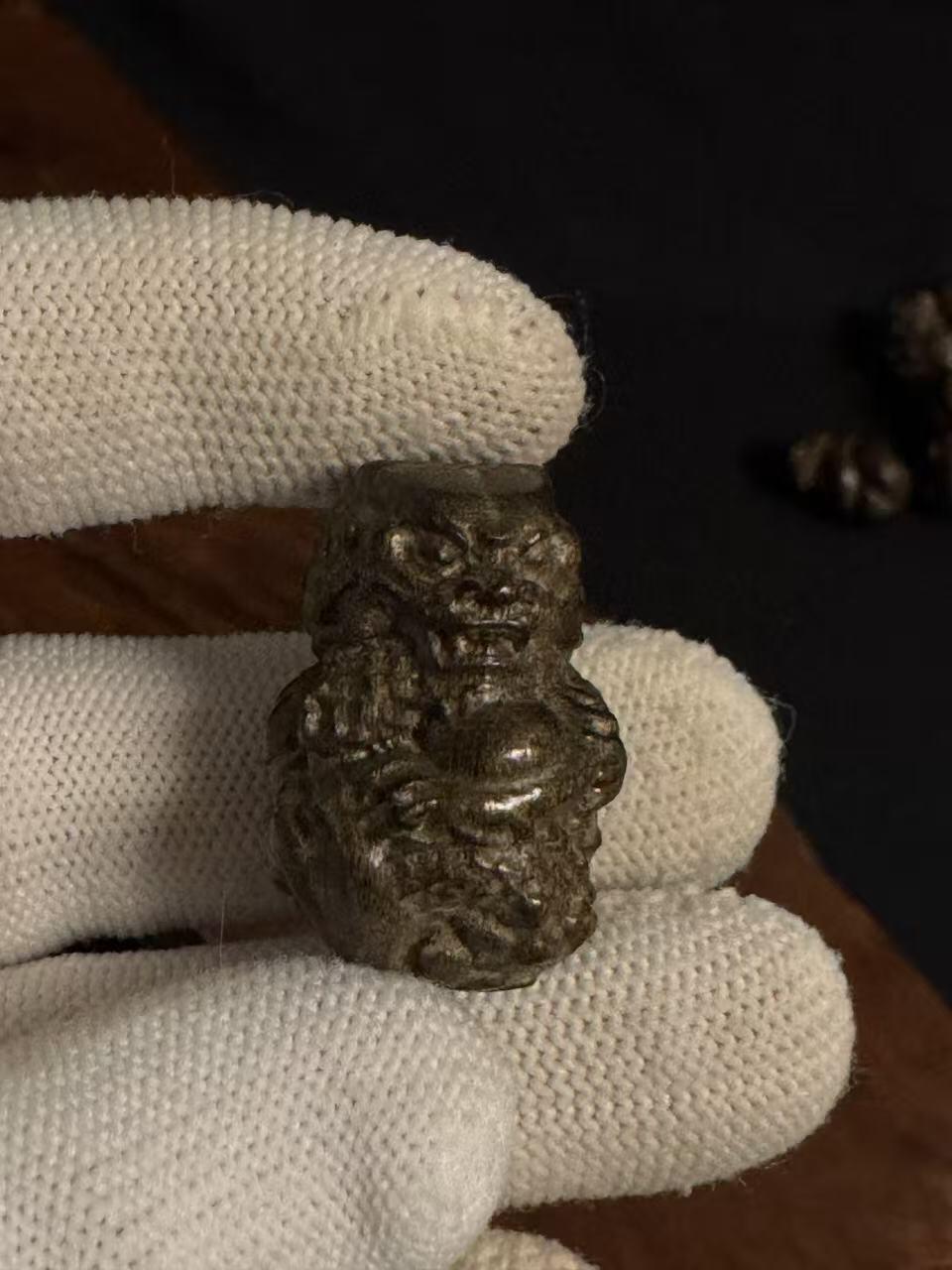 零元拍：金丝楠绿阴沉木拙雕12生肖小摆件，全套。品味闻香。