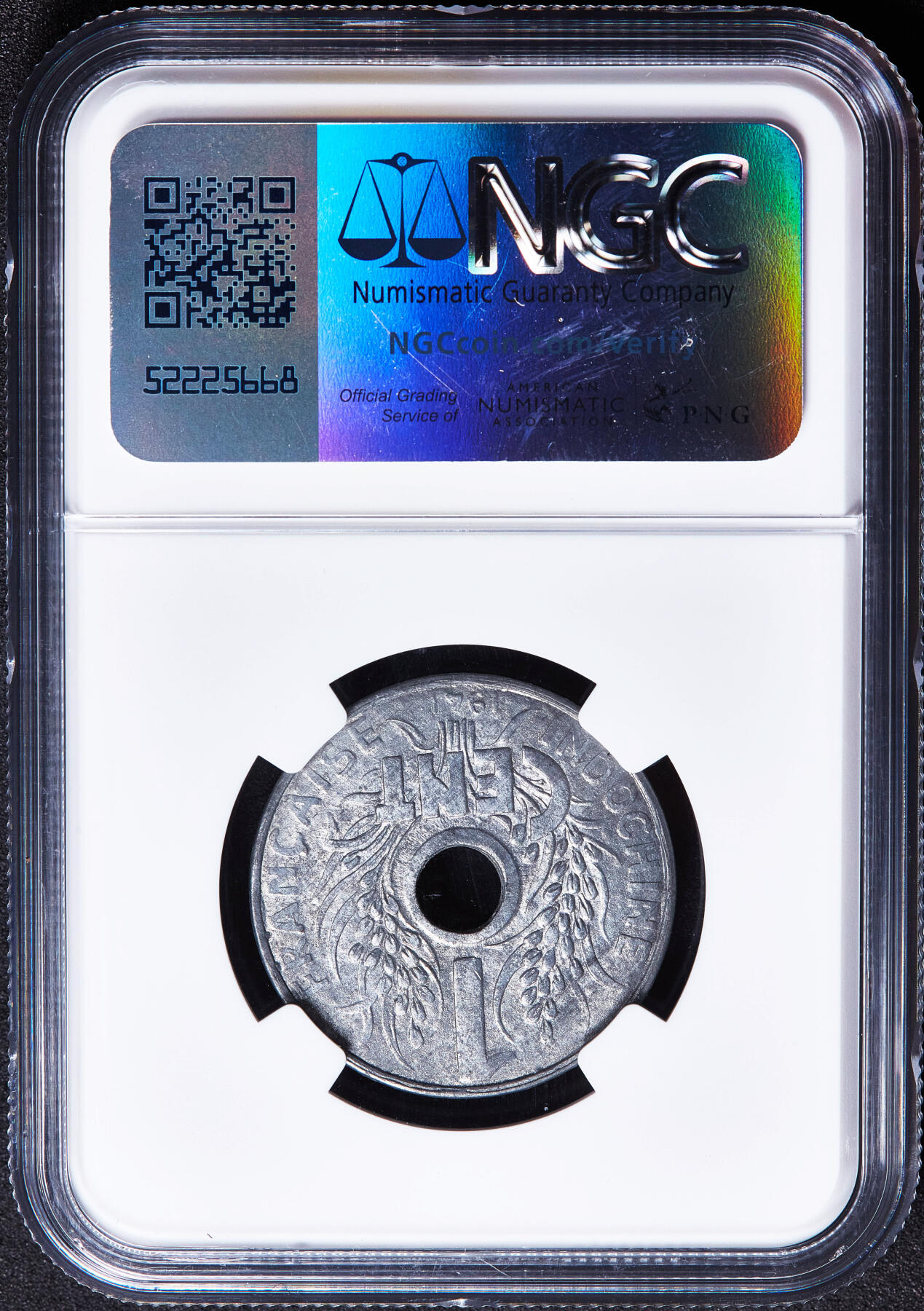 【俄甄集藏】满园春色-2026年(051)04-22星期三 晚 19:30 全场包邮 法属印度支那1941年帽圈版中孔1分锌币，NGC MS64，MS状态难得，底光犹存