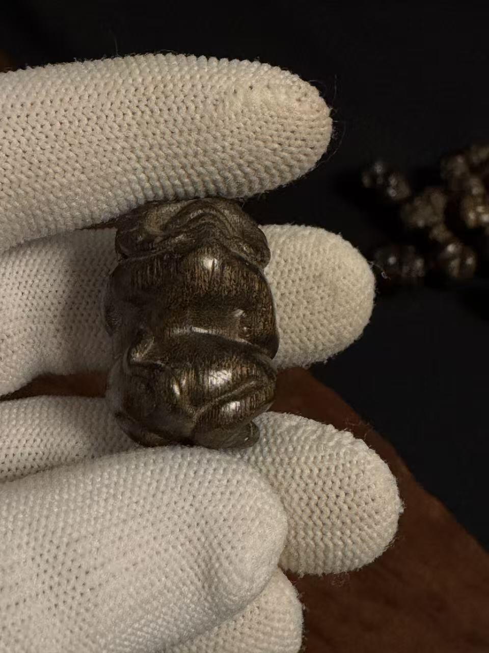 零元拍：金丝楠绿阴沉木拙雕12生肖小摆件，全套。品味闻香。