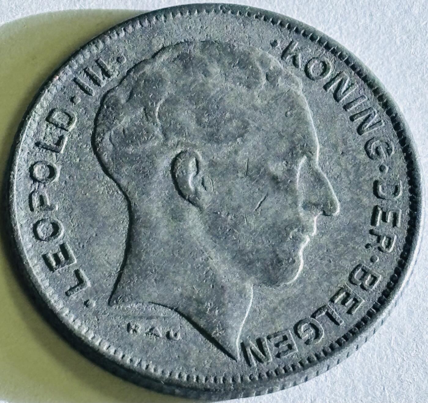 文馨钱币收藏第 300 场，银币，散币，小量德占比利时时期货币，长期接代拍业务 少见好品 1941 年二战时期德占领比利时利奥波德三世时期 5 法郎锌币，第 13 版本荷兰文首发年