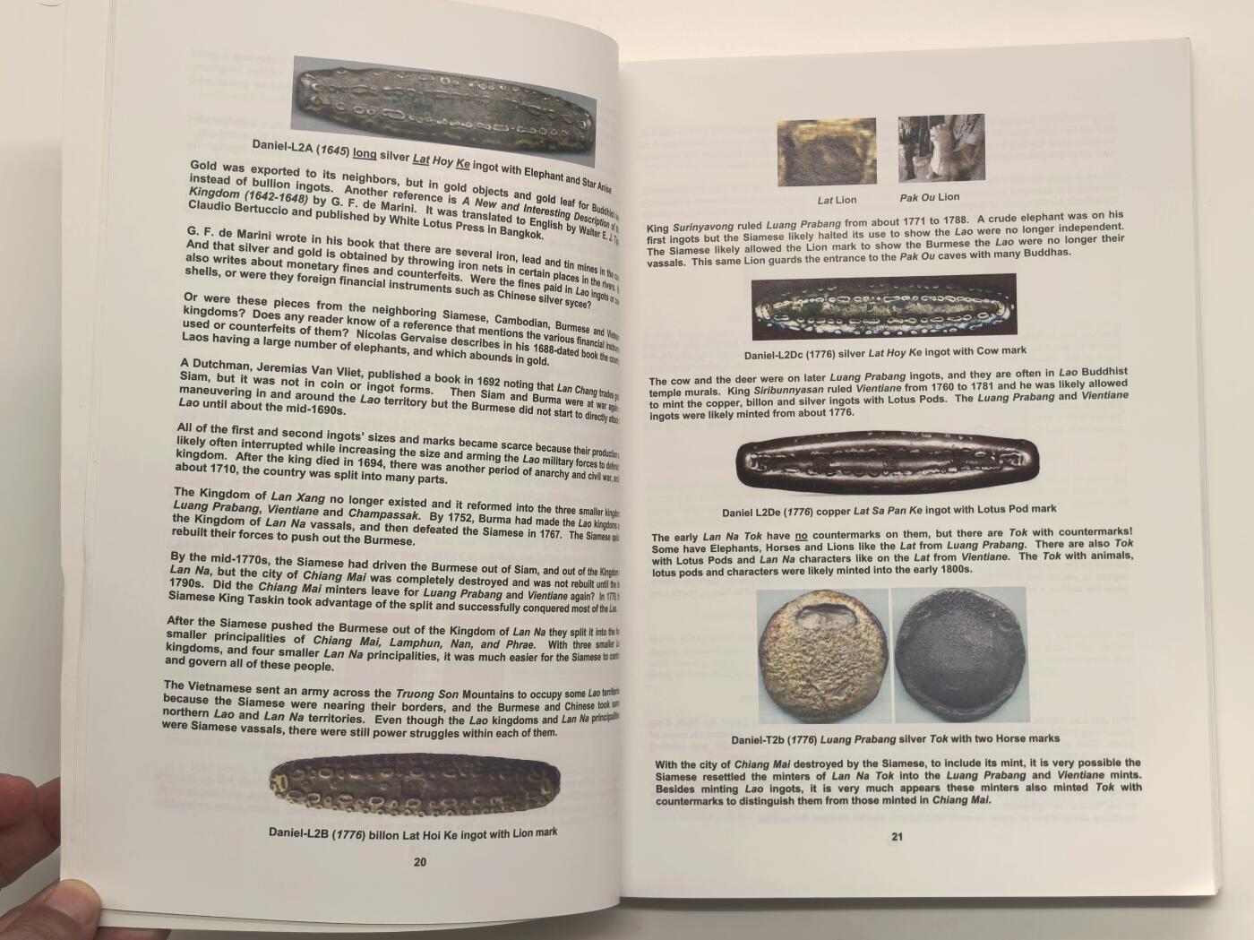 博洋堂世界钱币拍卖第168期（全场包邮） 美国著名钱币学家霍华德.丹尼尔编著老挝王国钱币工具书，少见