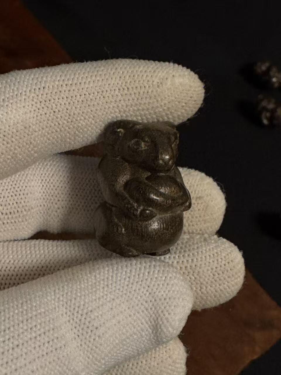 零元拍：金丝楠绿阴沉木拙雕12生肖小摆件，全套。品味闻香。