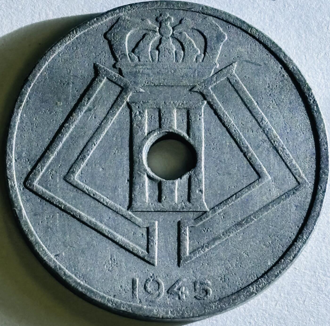 文馨钱币收藏第 300 场，银币，散币，小量德占比利时时期货币，长期接代拍业务 少见好品 1945 年二战时期德占领比利时利奥波德三世时期 25 分锌币，第六版本