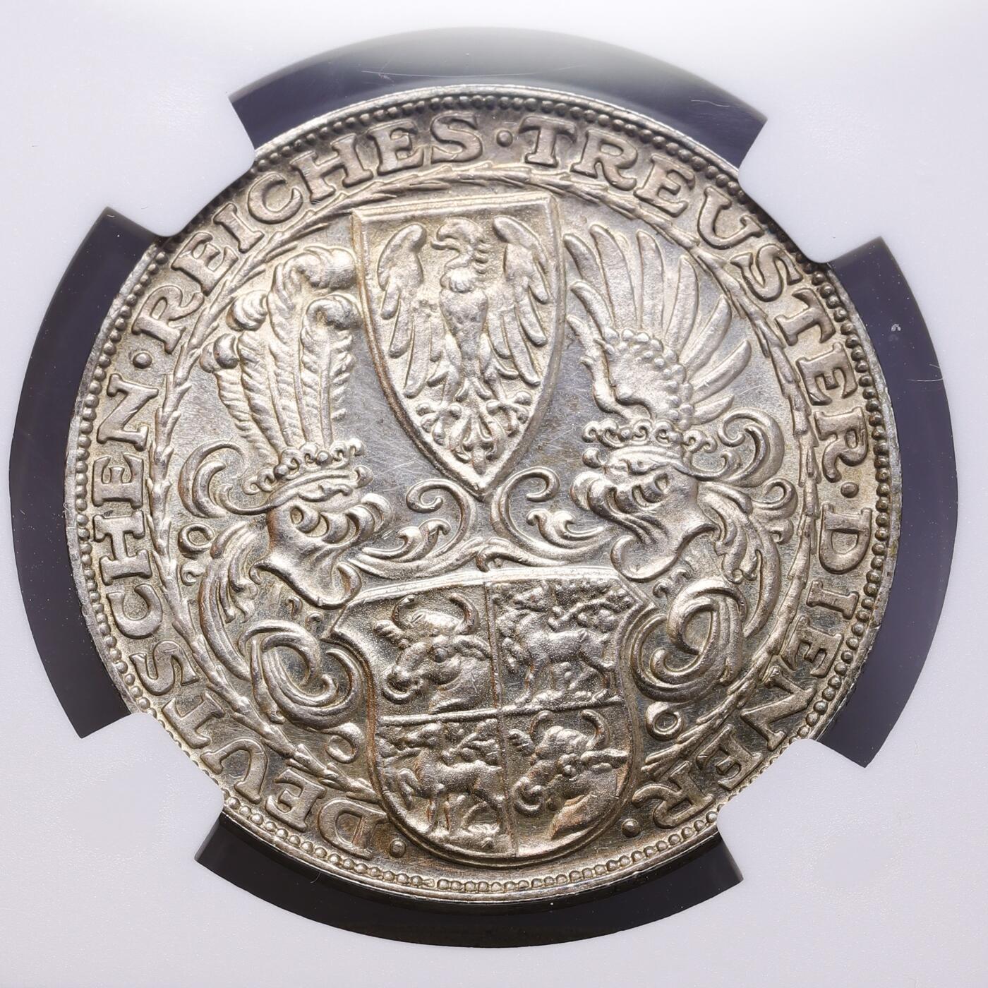 观钱 近现代机制币拍卖No.008（全场顺丰包邮，不区分偏远地区）  1927 年德国魏玛共和国 卡尔・戈茨（Karl Goetz）兴登堡总统 80 岁诞辰纪念银章（KIENAST-386） NGC UNC92 传奇币章雕刻大师卡尔・戈茨（Karl Goetz）作品，淡金彩，镜面底板