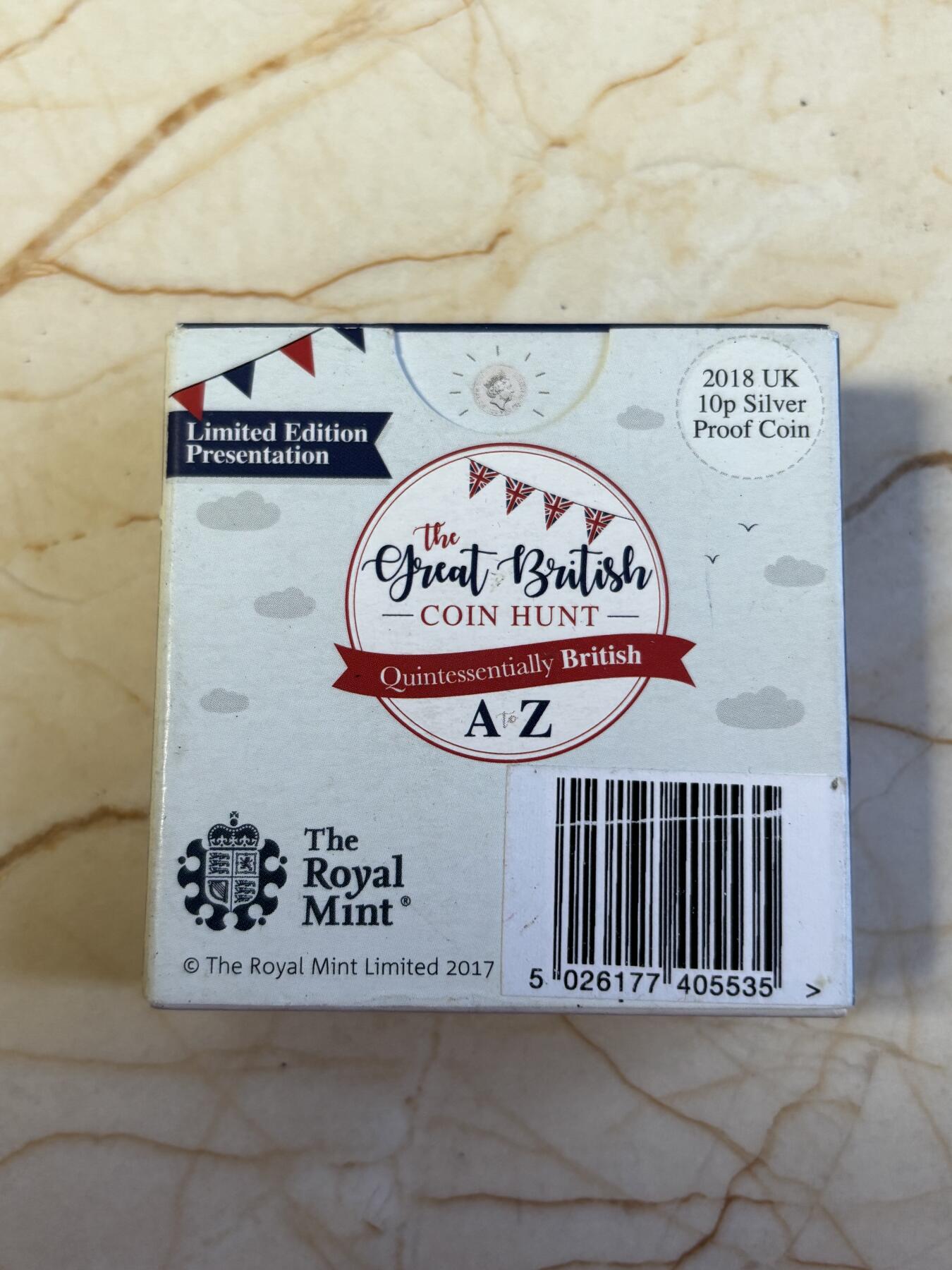 第197期拍卖 英国2018年10便士精制银币 26个字母系列-“U”字母 925银6.5克 发行量：2858 原盒