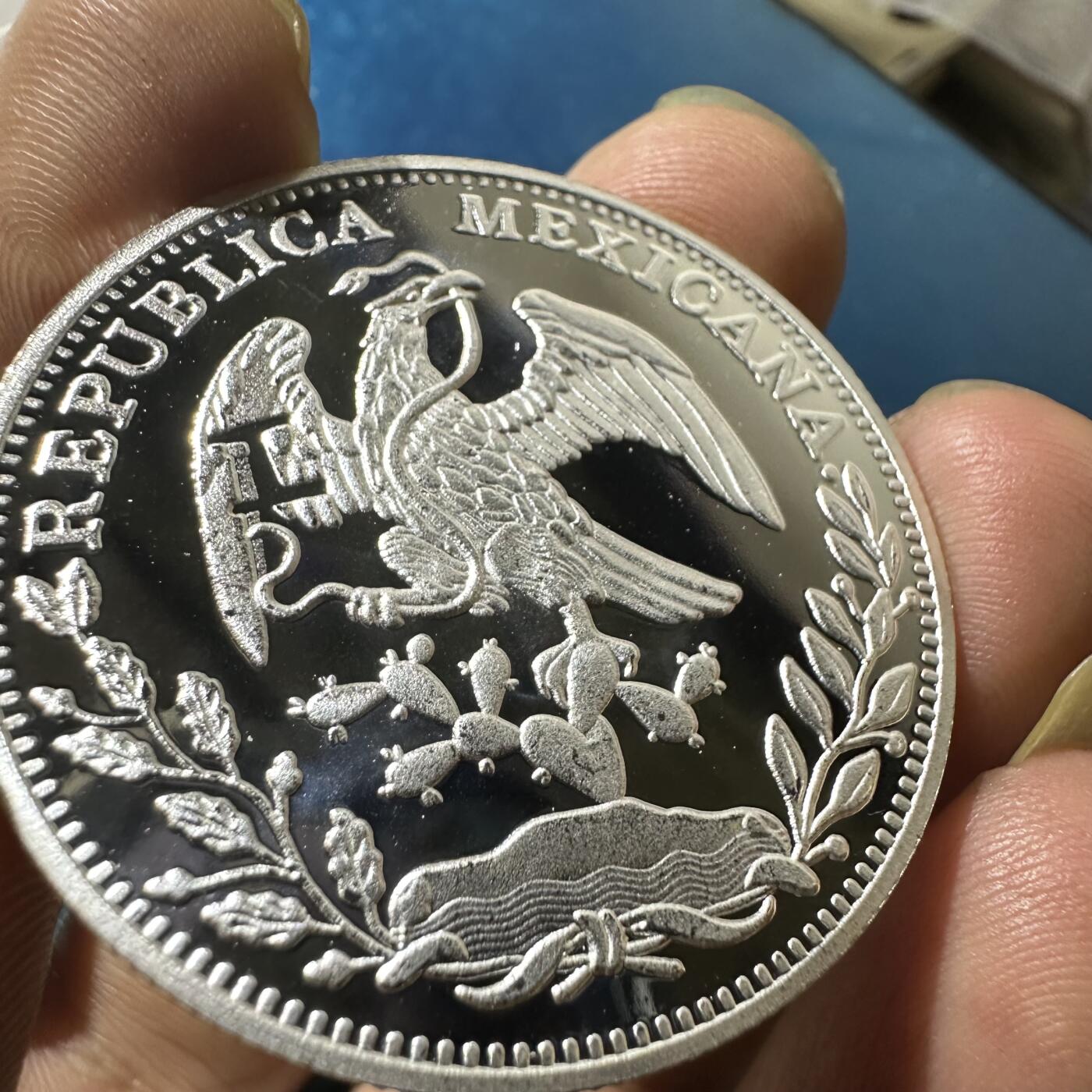 🌹外币初藏🌹🐯2026年第42场   每周二四六晚8️⃣点  精制镀银 鹰洋工艺品 纪念章四枚一组 40毫米