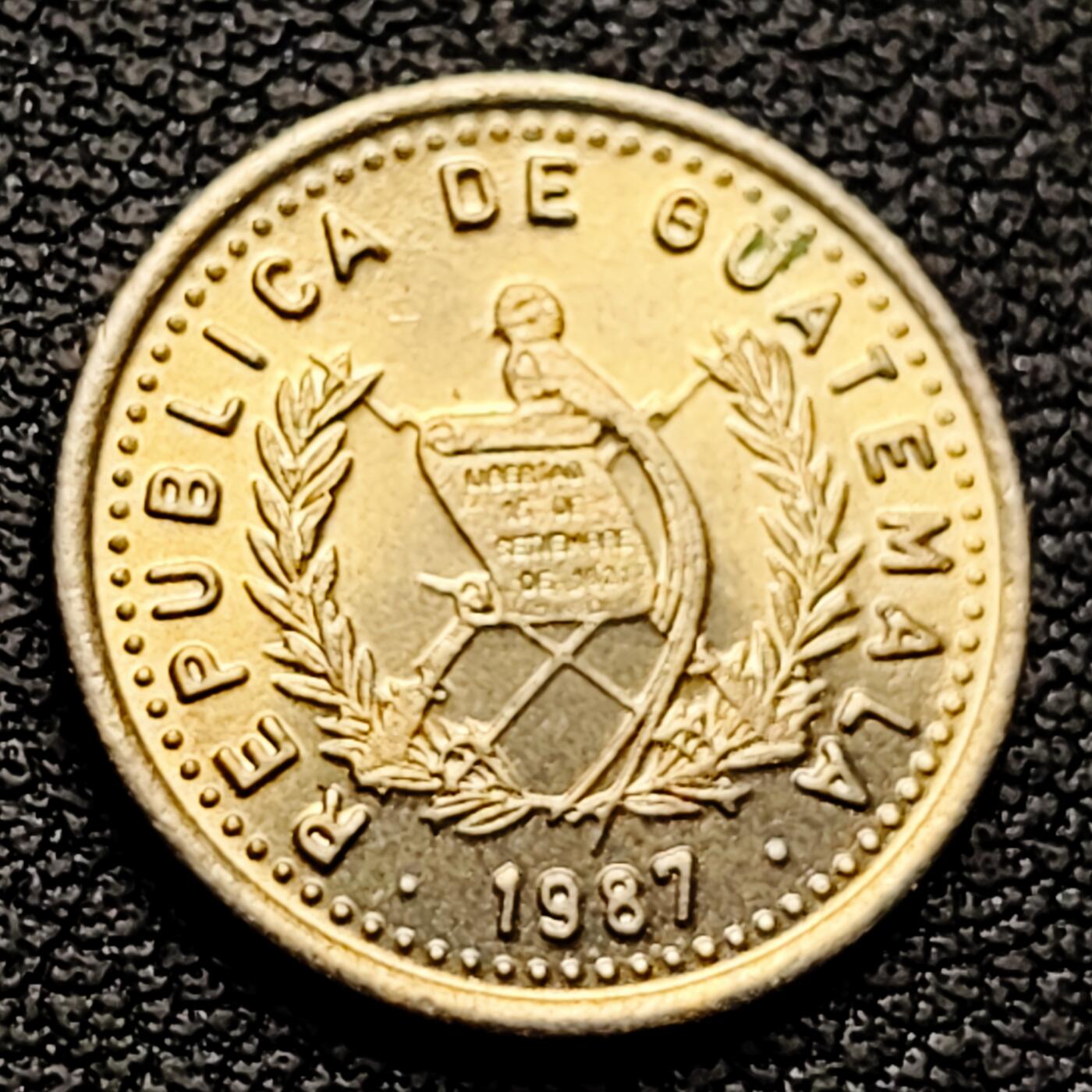 泉币菌-第226场-拍品多 请提前出价 原光 树 危地马拉1987年5分銅镍币 袖珍币