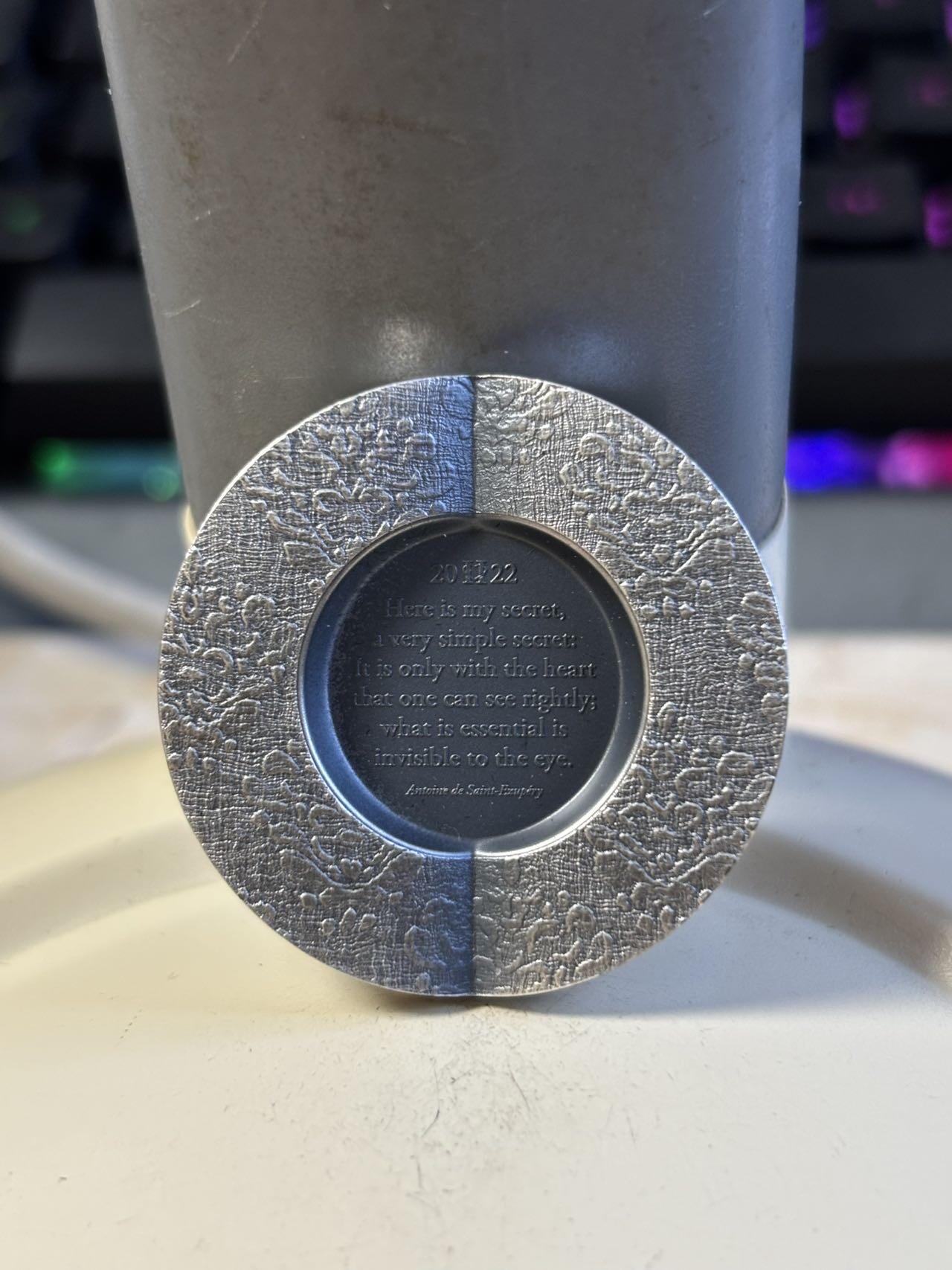 第197期拍卖 库克2022年5元高浮雕仿古银币 秘密的心 1盎司999银 发行量:2022 盒证全