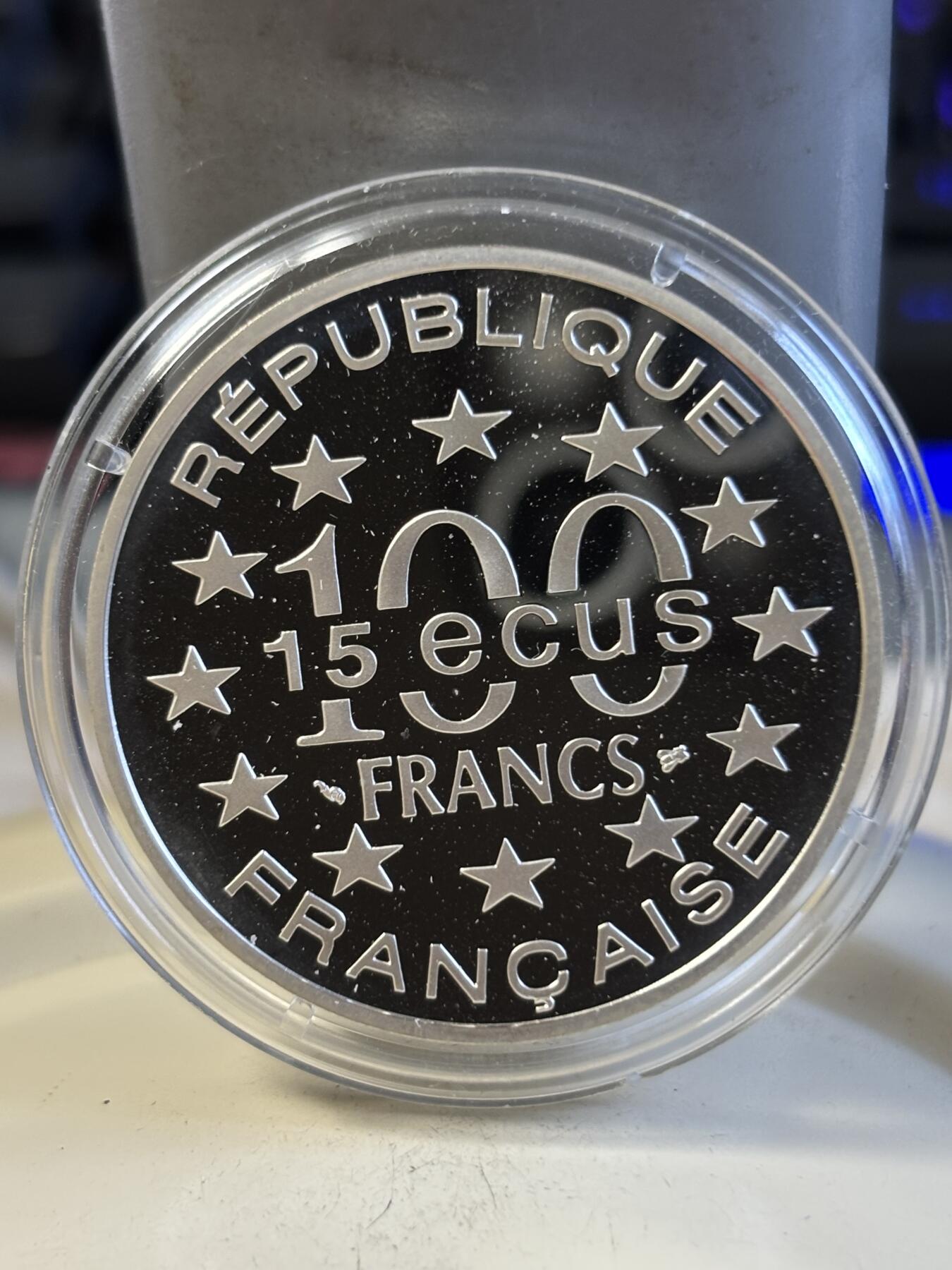 第197期拍卖 法国1995年100法郎精制银币 帕特农神庙(希腊) 22.2克900银 发行量：2万 盒证全