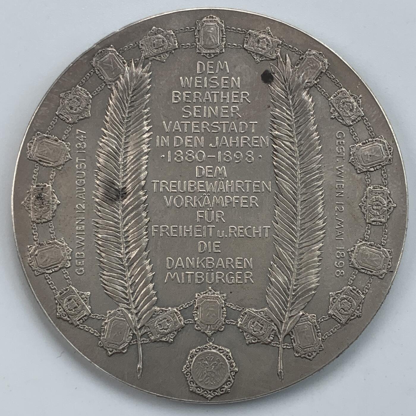 掌中浮雕-藏着的欧洲第058场