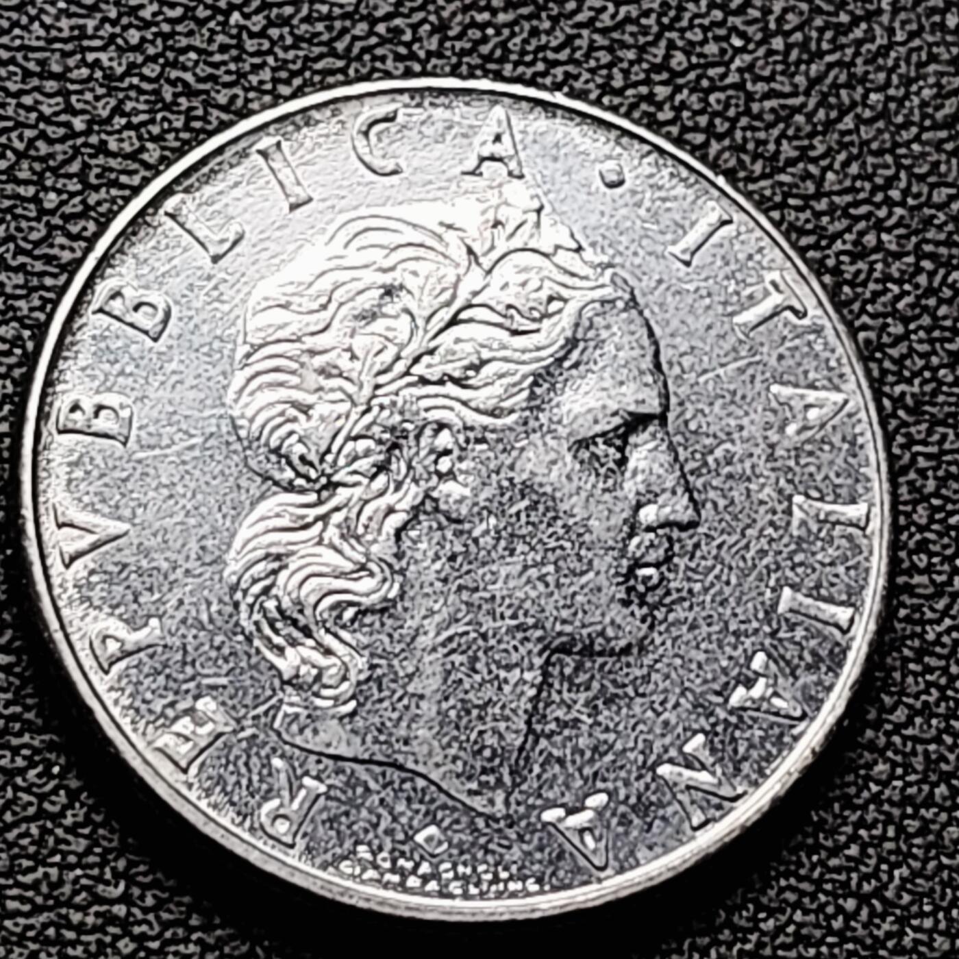 泉币菌-第226场-拍品多 请提前出价 意大利 1977年 50里拉 锻冶之神 伍尔坎 24mm