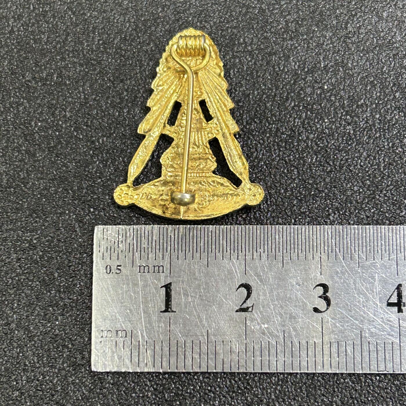 西秦中古拍卖第八十四期  泰国著名高校学府 朱拉隆功大学校徽