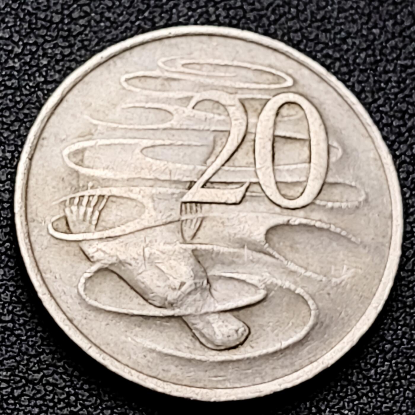 泉币菌-第226场-拍品多 请提前出价 1974年英属澳大利亚20分 伊丽莎白女王  鸭嘴兽  28.5mm