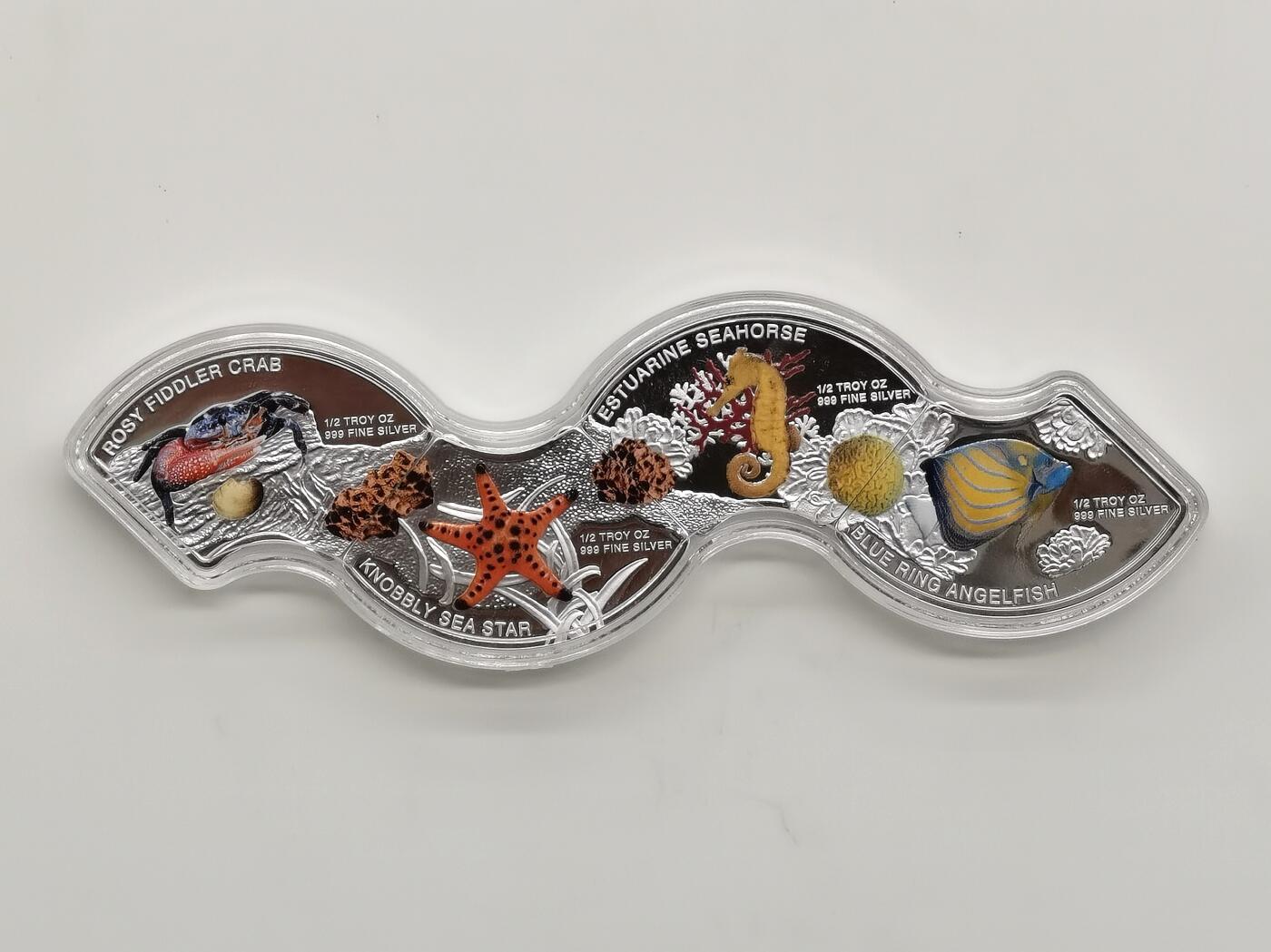 博洋堂世界钱币拍卖第168期（全场包邮） 柬埔寨2014年3000瑞尔4枚彩色异形精制银币 海洋生物 4X1/2盎司999银 发行量：3千套 盒证全