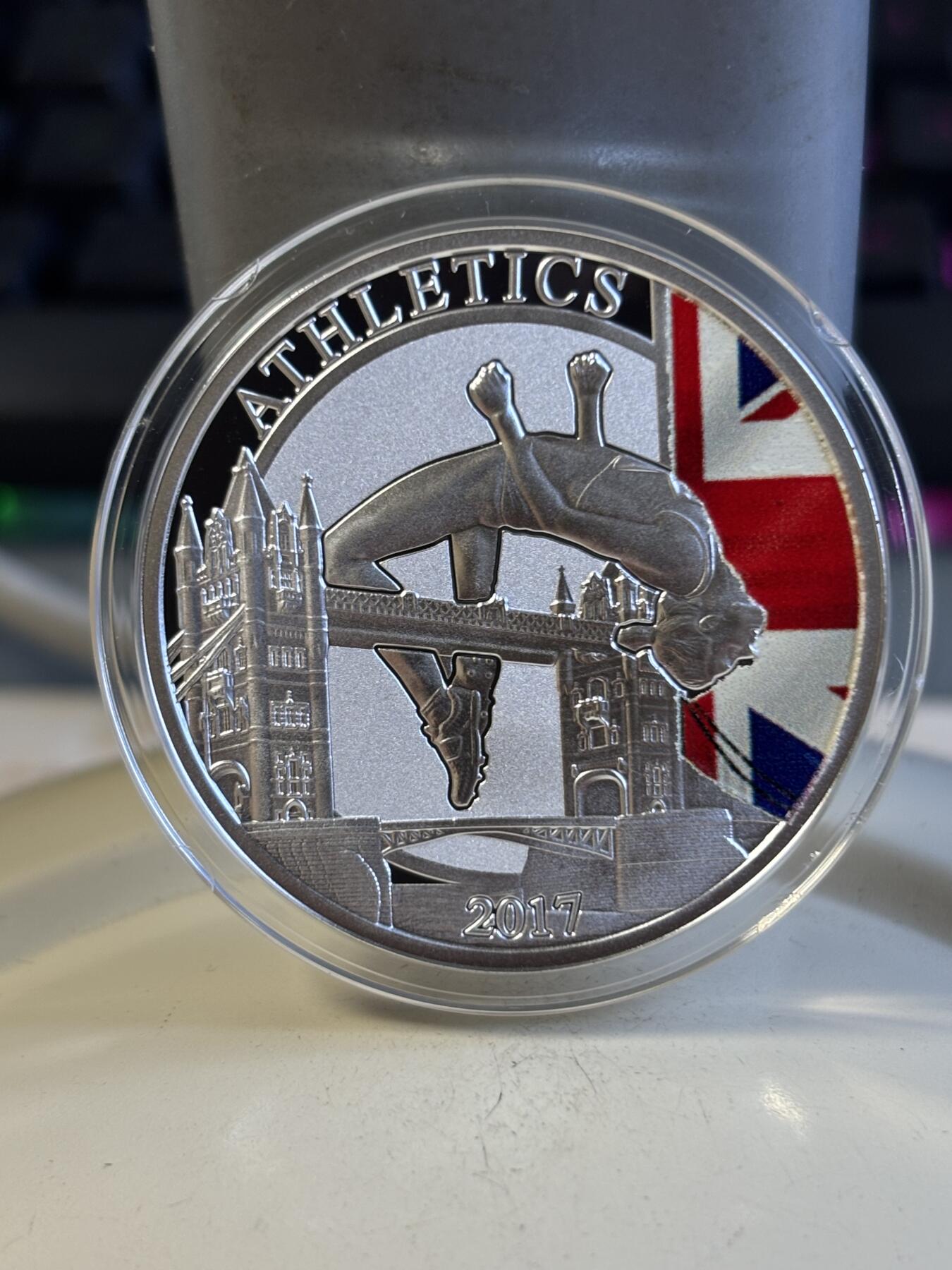 第197期拍卖 纽埃2017年1元彩色精制银币 2017年伦敦田径冠军赛 17.5克999银 发行量：999 盒证全