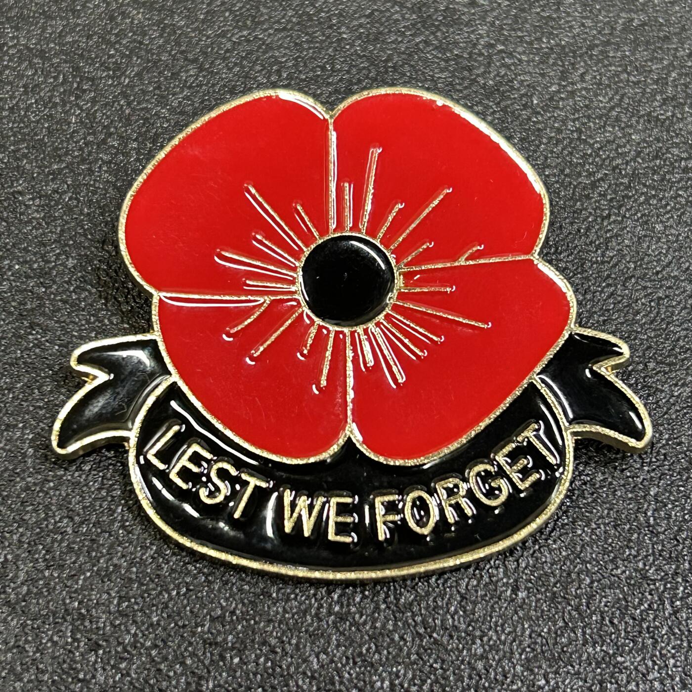 西秦中古拍卖第八十四期  美国老兵协会纪念章