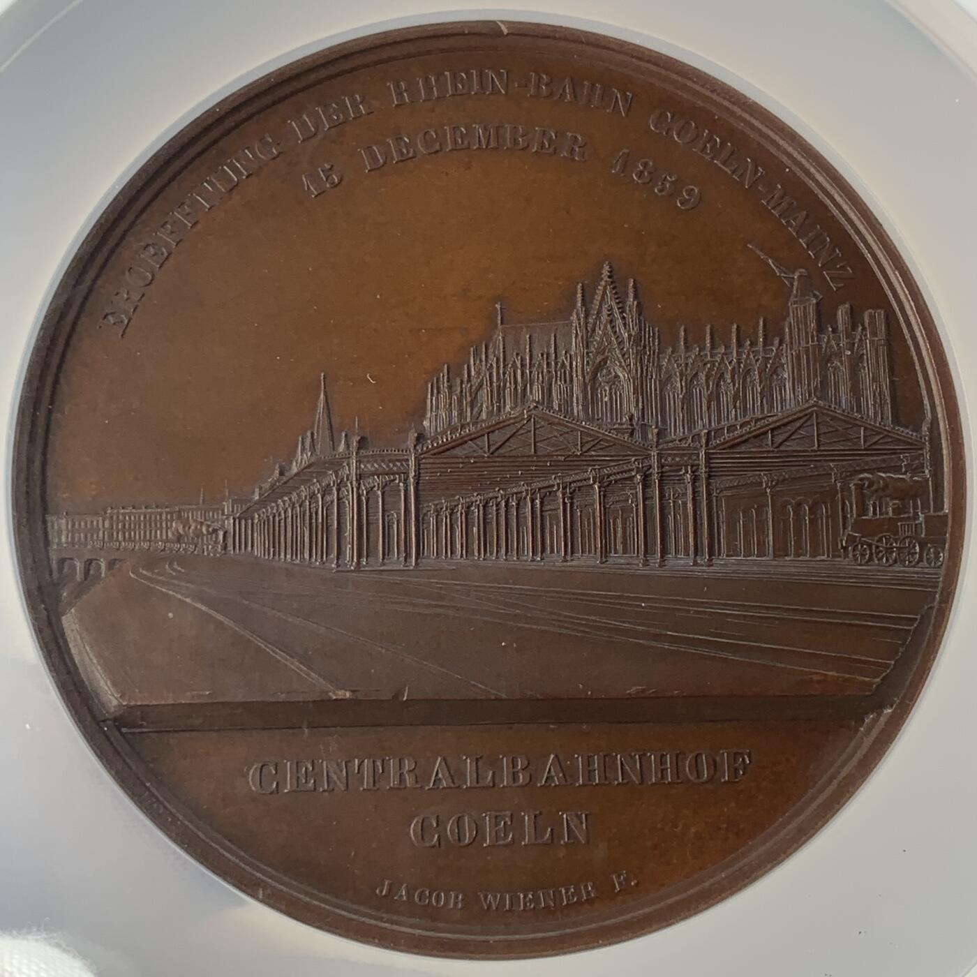 掌中浮雕-藏着的欧洲第058场