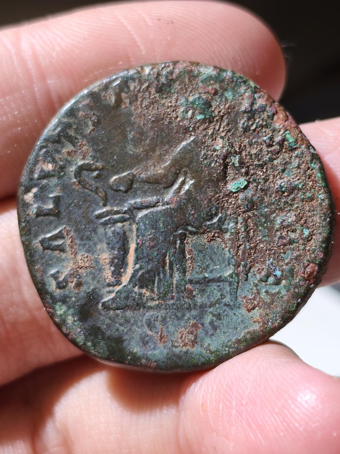 星盘世界钱币拍卖低佣金福利场(不直播) 精品！少见在世版 23.26g罗马帝国 公元164-175年 小福斯蒂娜（马可·奥勒留之妻） 塞斯特提大铜币。