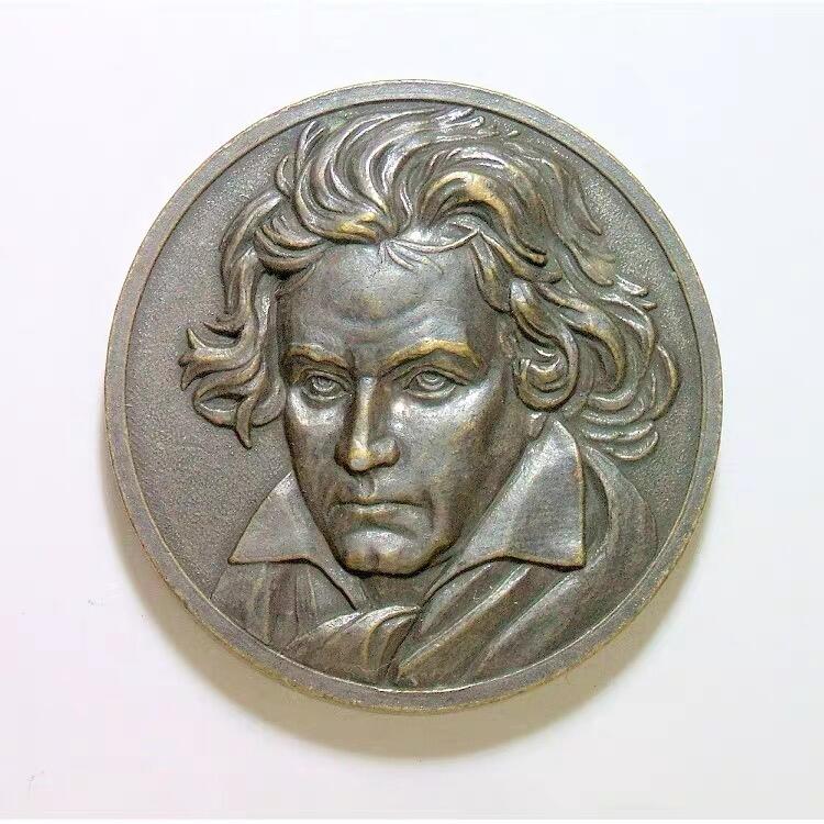 【旋风钱币】4月18日19:00准时开拍 精美欧洲币章、银币银章、第三帝国钱币等 全场包邮！ 德国1827年 大音乐家贝多芬高浮雕精制大铜章 40MM