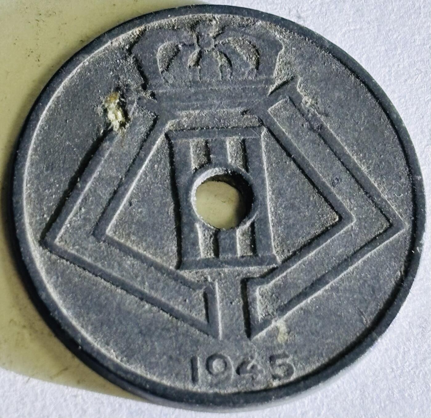 文馨钱币收藏第 300 场，银币，散币，小量德占比利时时期货币，长期接代拍业务 少见好品 1945 年二战时期德占领比利时利奥波德三世时期 25 分锌币，第六版本