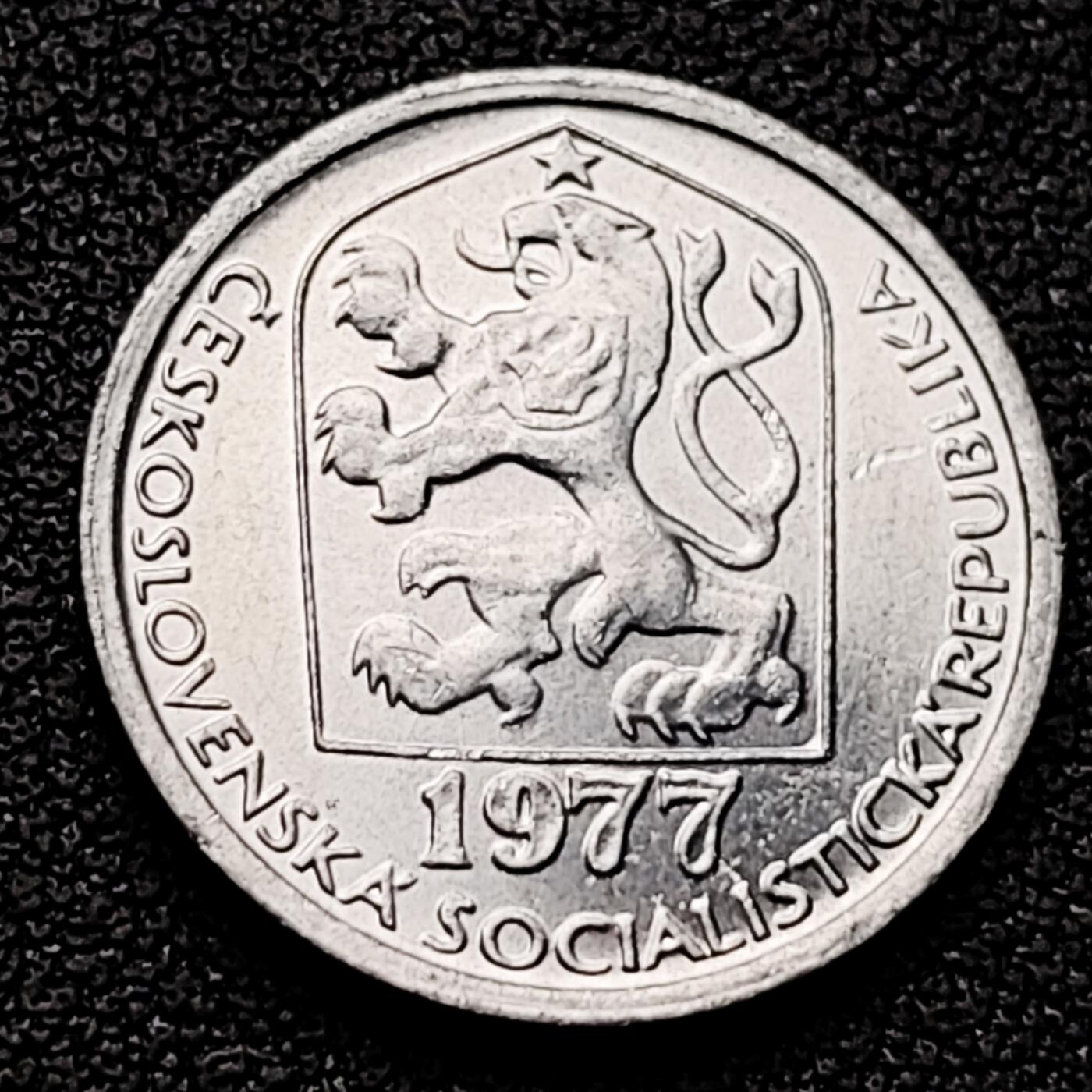 泉币菌-第226场-拍品多 请提前出价 原光 捷克斯洛伐克1977年 10赫勒铝制币 袖珍币